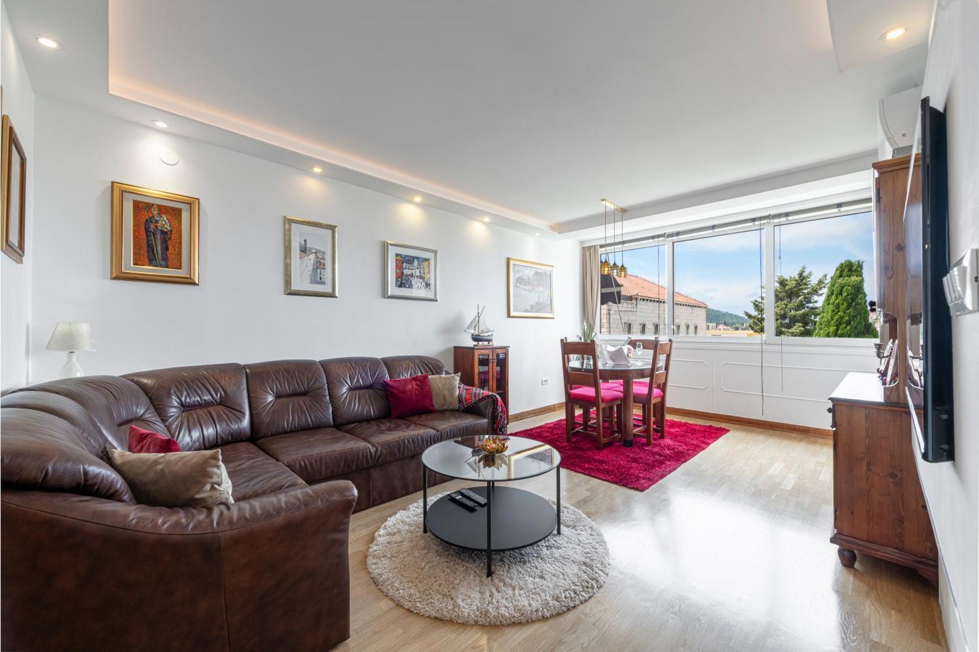 Apartman One , Sea View , Free Parking *
