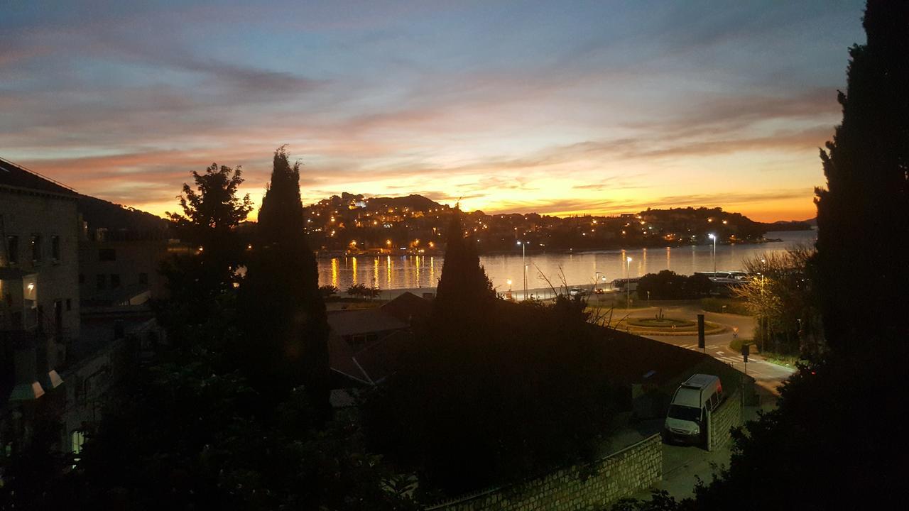 Apartman One , Sea View , Free Parking *